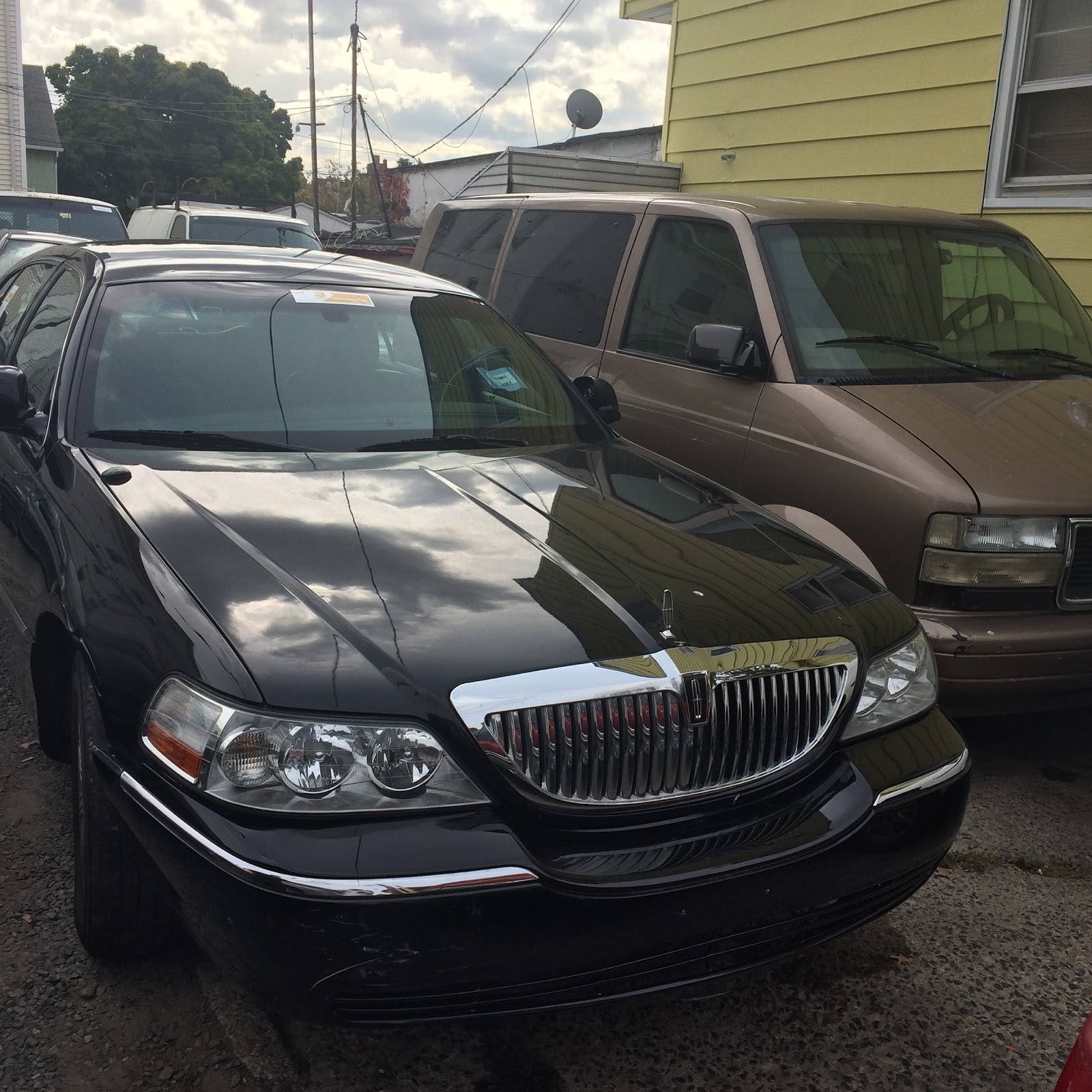 Photo of Clifton Airport Taxi in Paterson City, New Jersey, United States - 2 Picture of Point of interest, Establishment