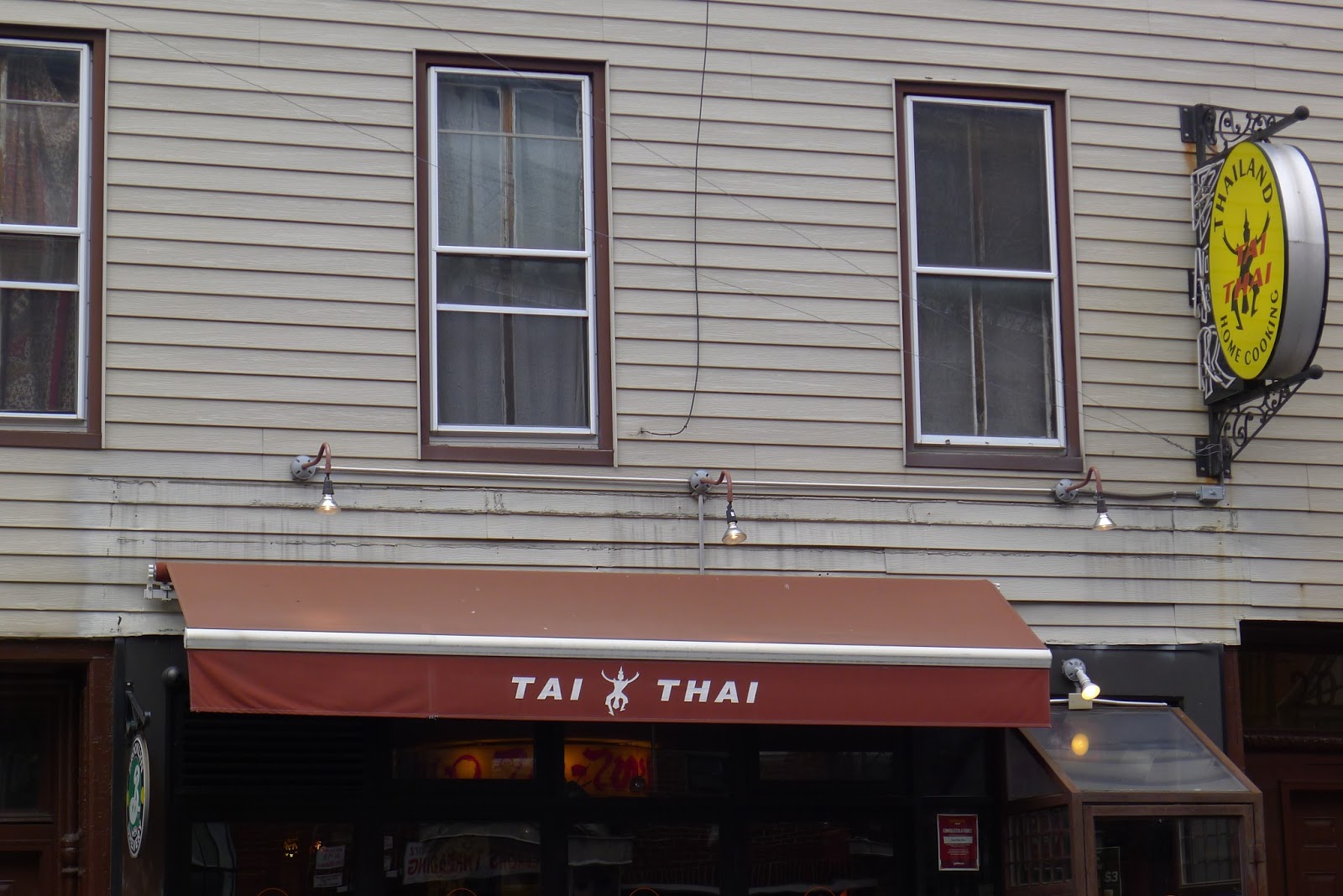 Photo of Tai Thai in Kings County City, New York, United States - 1 Picture of Restaurant, Food, Point of interest, Establishment, Bar