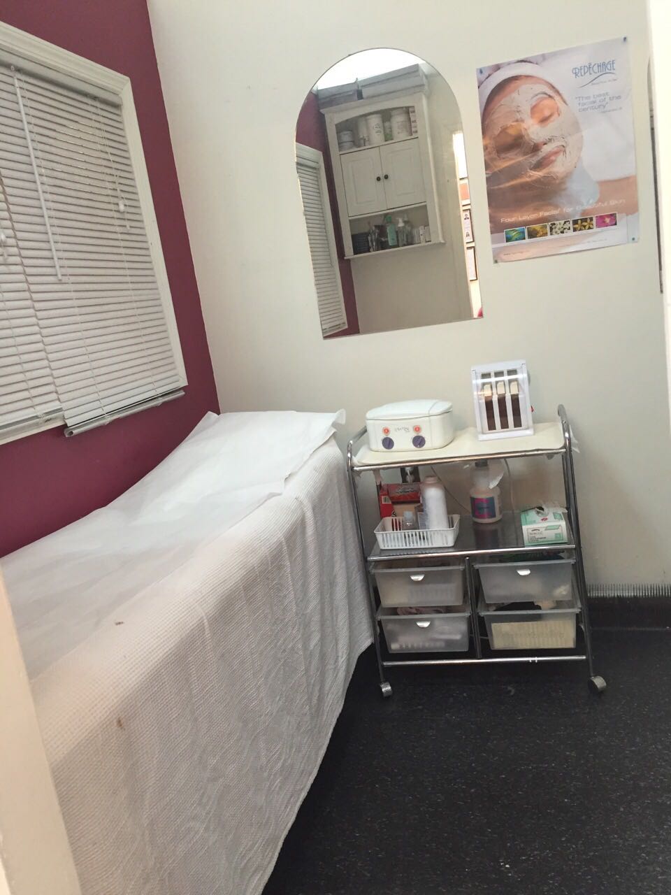 Photo of Kass Brows Threading Salon in New York City, New York, United States - 2 Picture of Point of interest, Establishment, Beauty salon, Hair care