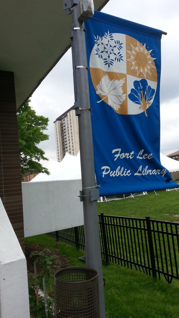 Photo of Fort Lee Public Library in Fort Lee City, New Jersey, United States - 3 Picture of Point of interest, Establishment, Library