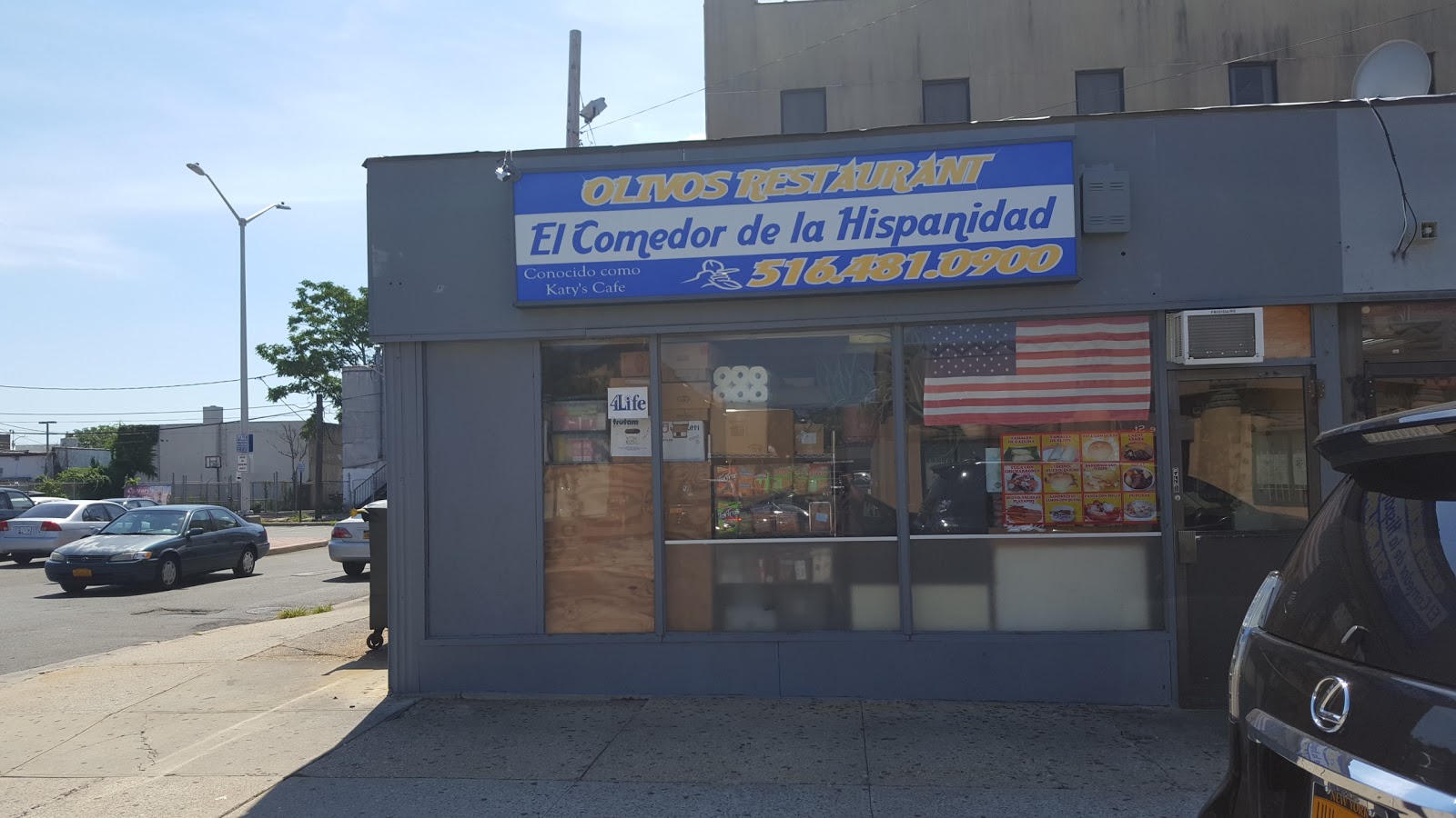 Photo of Olivos Restaurant -El Comedor De La Hispanidad in Hempstead City, New York, United States - 3 Picture of Restaurant, Food, Point of interest, Establishment