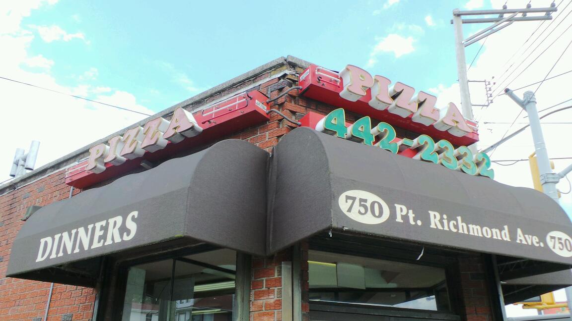 Photo of Brother's Pizzeria in Staten Island City, New York, United States - 2 Picture of Restaurant, Food, Point of interest, Establishment