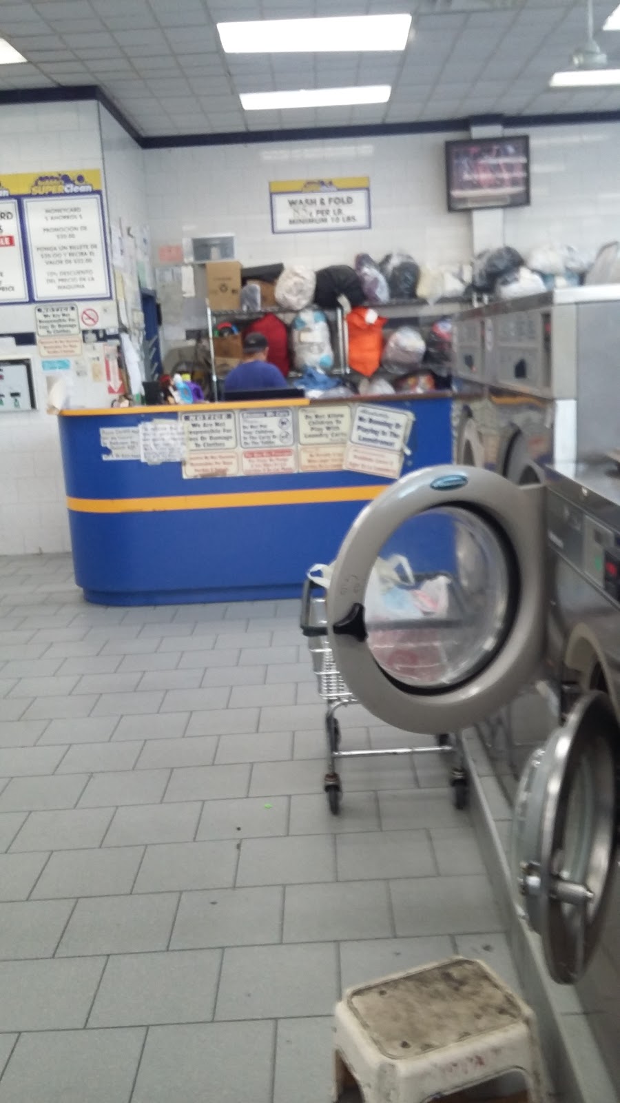 Photo of Bubbles Super Clean in Bronx City, New York, United States - 1 Picture of Point of interest, Establishment, Laundry