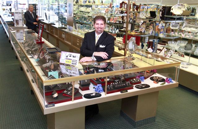 Photo of Walter Bauman Jewelers in Short Hills City, New Jersey, United States - 1 Picture of Point of interest, Establishment, Finance, Store, Jewelry store