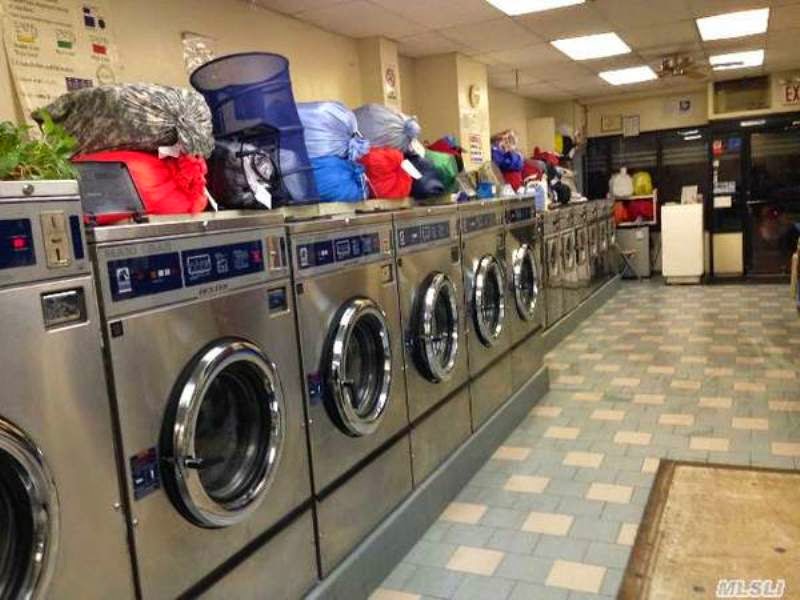 Photo of 14th St Wash & Dry Inc. in New York City, New York, United States - 4 Picture of Point of interest, Establishment, Laundry