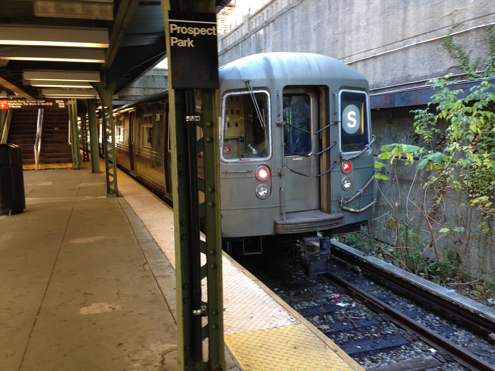 Photo of Prospect Park Subway Station in Brooklyn City, New York, United States - 6 Picture of Point of interest, Establishment, Transit station, Subway station