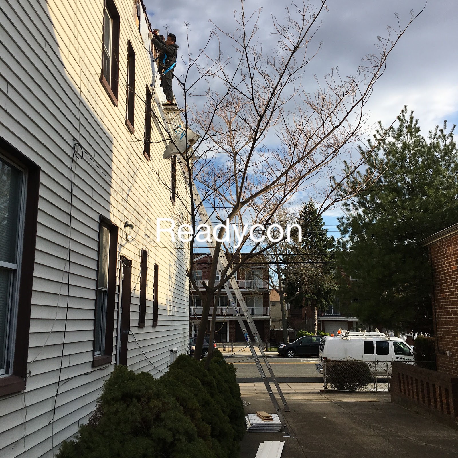 Photo of Readycon Inc. in Jackson Heights City, New York, United States - 2 Picture of Point of interest, Establishment, General contractor, Roofing contractor