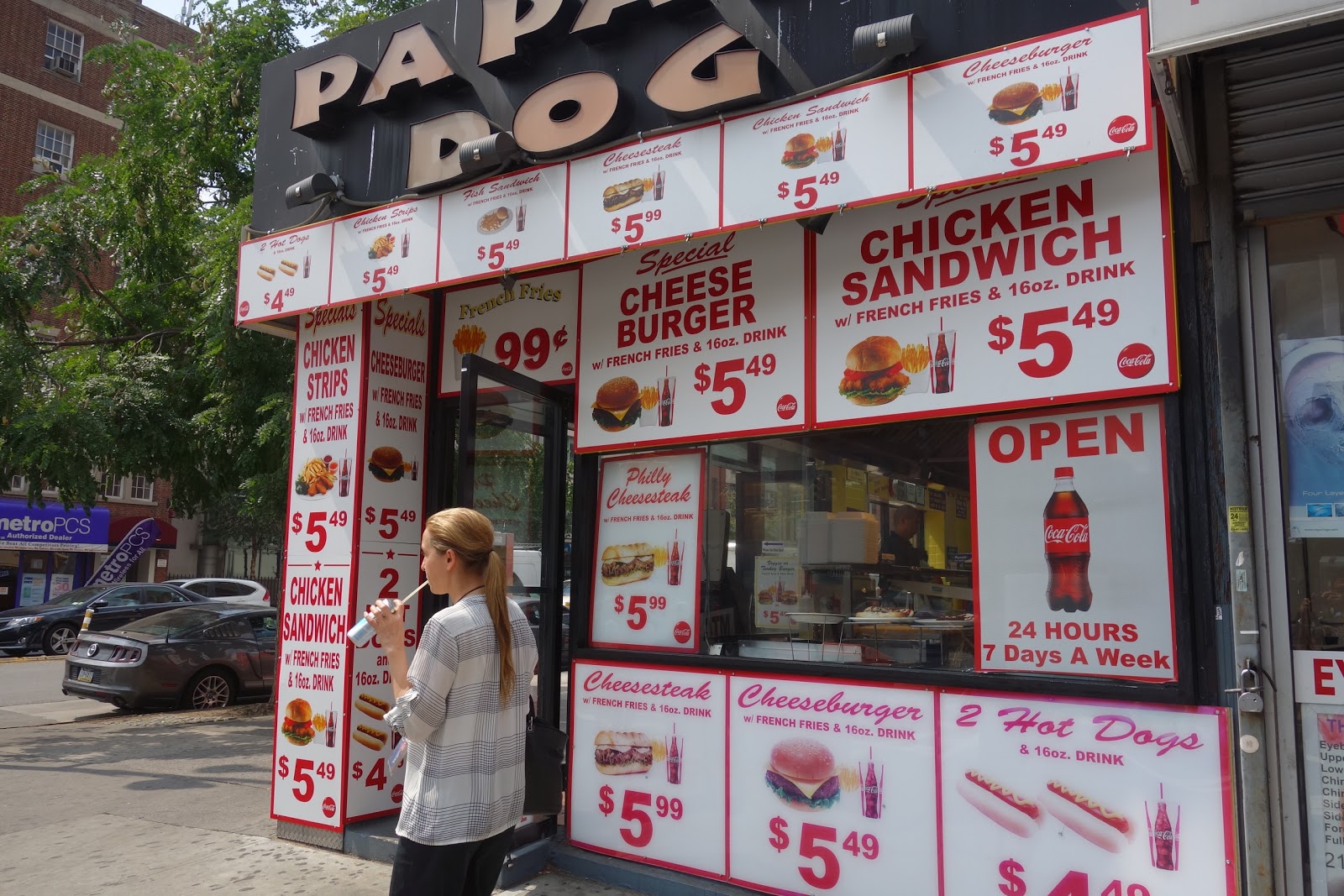 Photo of Papaya Dog in New York City, New York, United States - 1 Picture of Restaurant, Food, Point of interest, Establishment, Meal takeaway