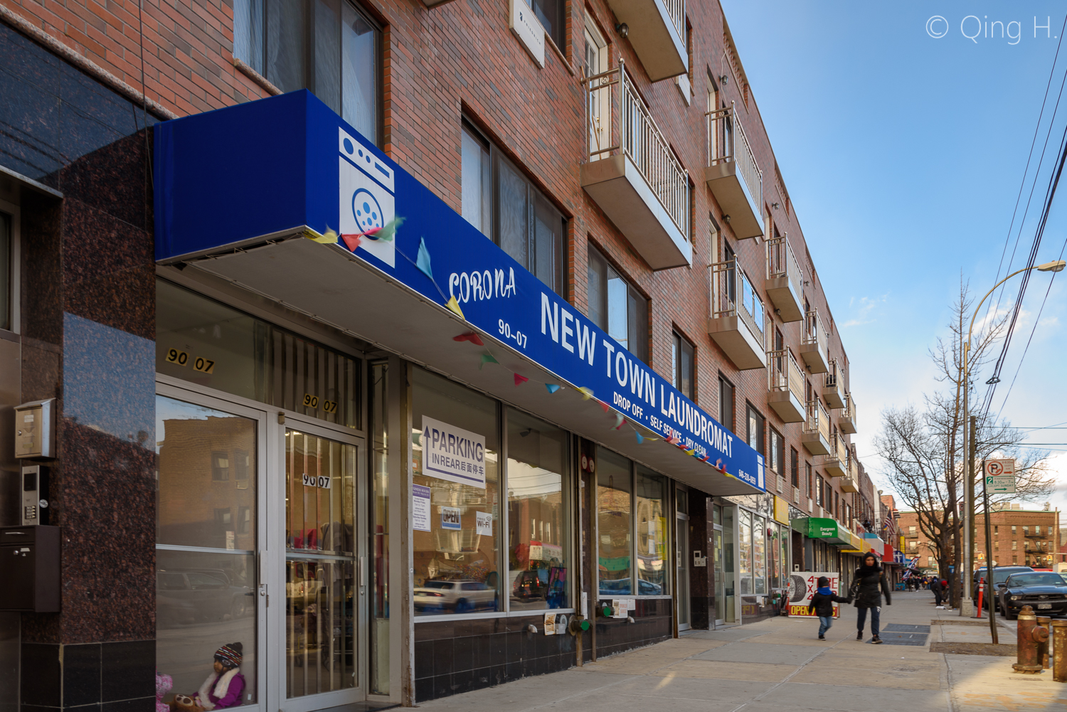 Photo of NEW TOWN LAUNDROMAT in Queens City, New York, United States - 7 Picture of Point of interest, Establishment, Laundry