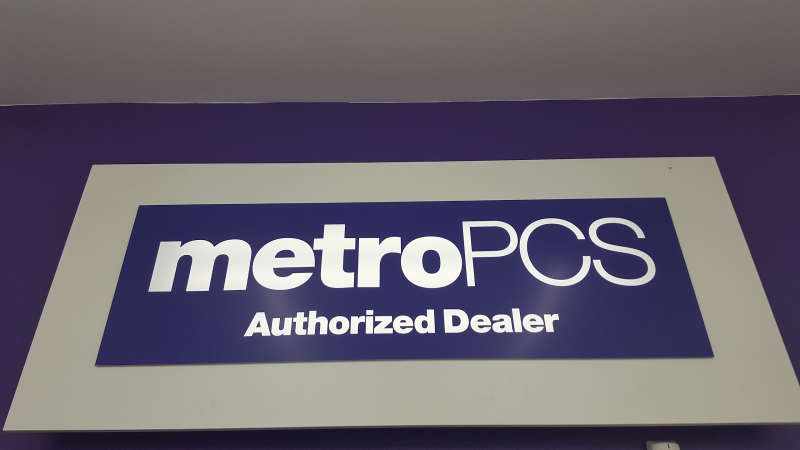 Photo of MetroPCS Authorized Dealer in Bronx City, New York, United States - 1 Picture of Point of interest, Establishment, Store