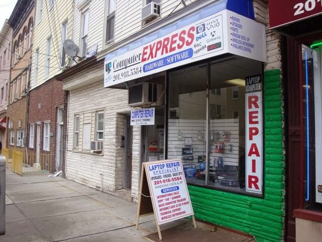 Photo of XBOX360 - REPAIR CENTRE in Jersey City, New Jersey, United States - 2 Picture of Point of interest, Establishment, Store, Electronics store