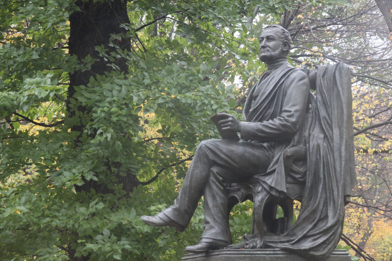 Photo of The statues of The Mall in New York City, New York, United States - 10 Picture of Point of interest, Establishment