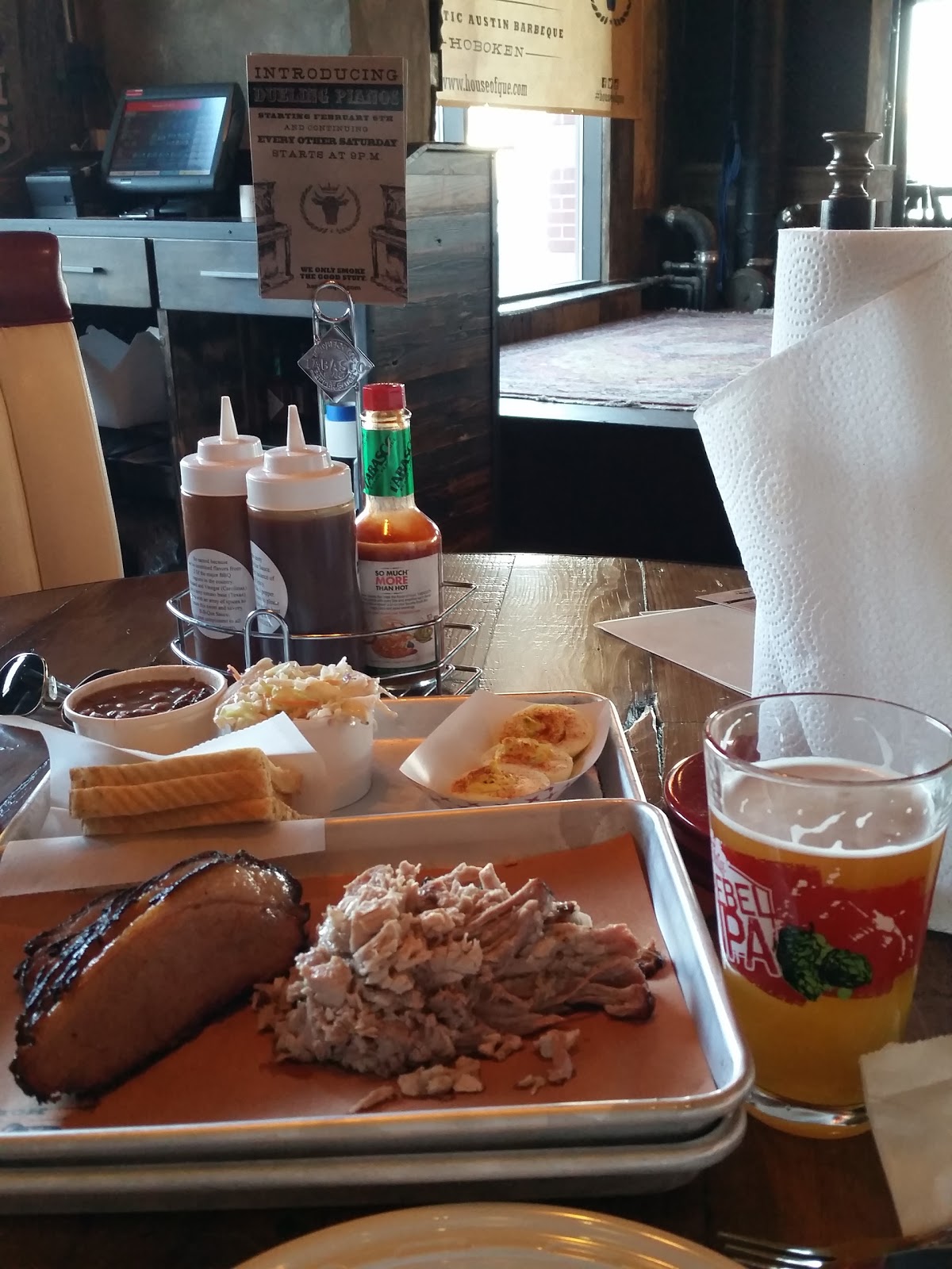 Photo of House of Que in Hoboken City, New Jersey, United States - 10 Picture of Restaurant, Food, Point of interest, Establishment