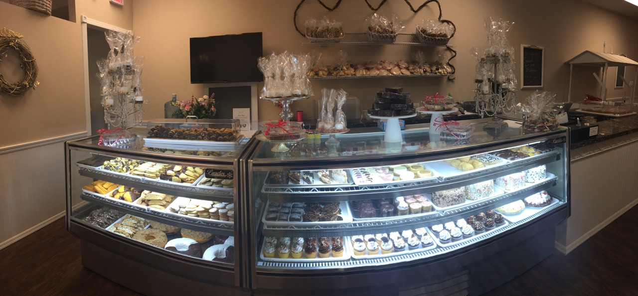 Photo of Sweet Dcor in Garden City South, New York, United States - 2 Picture of Food, Point of interest, Establishment, Store, Bakery