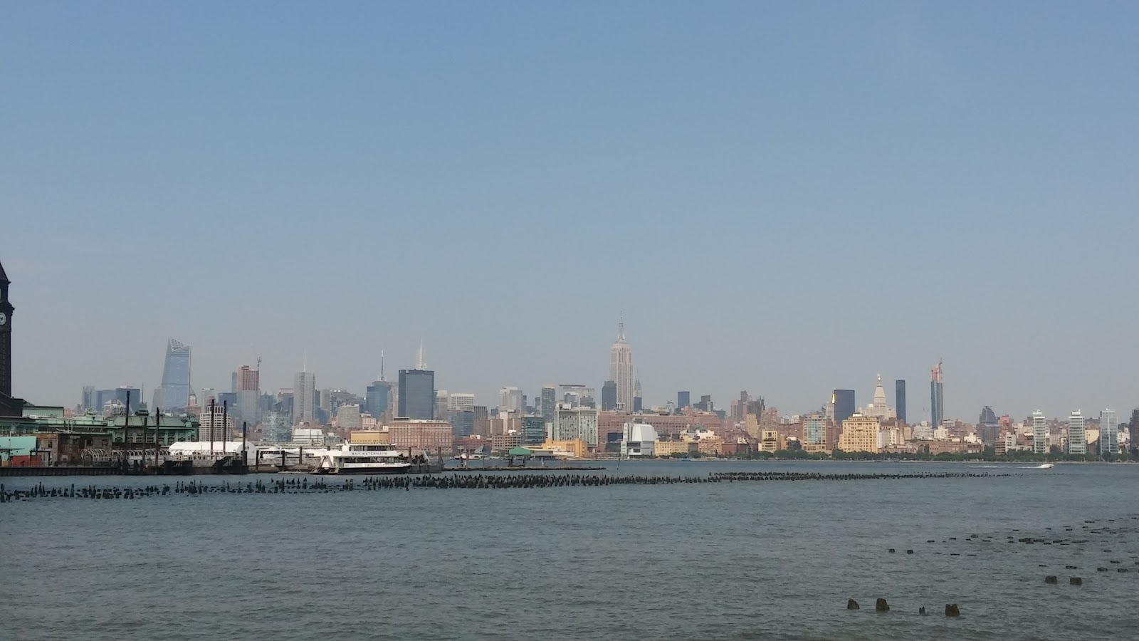 Photo of Newport Green Park in Jersey City, New Jersey, United States - 1 Picture of Point of interest, Establishment, Park
