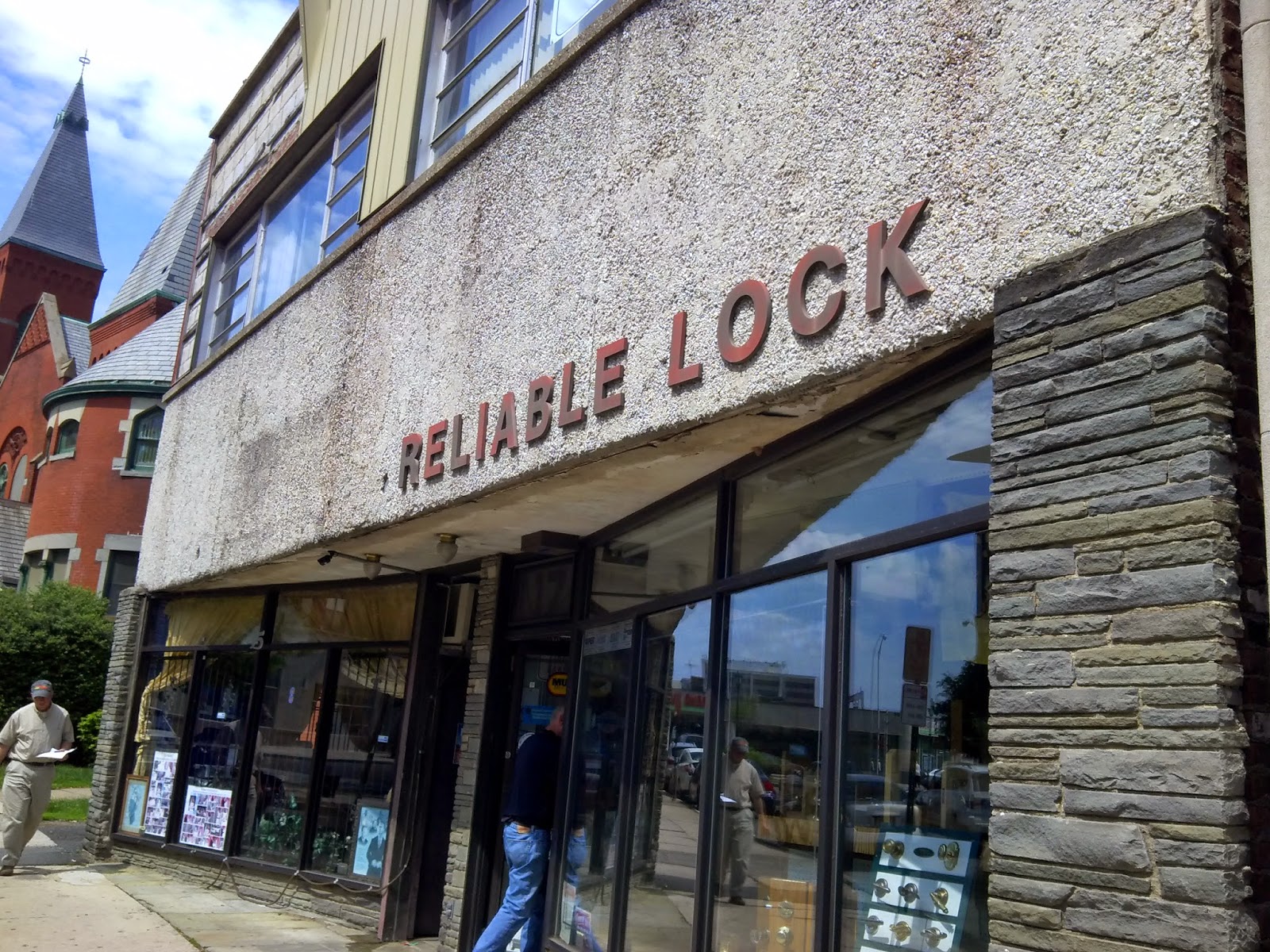 Photo of Reliable Lock & Safe in East Orange City, New Jersey, United States - 2 Picture of Point of interest, Establishment, Store, Locksmith