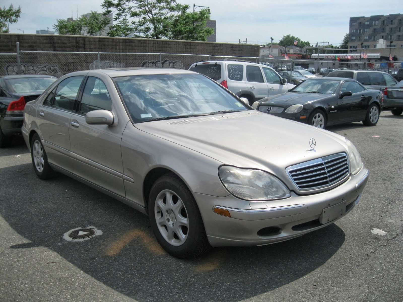 Photo of International Motor Group LLC in Newark City, New Jersey, United States - 5 Picture of Point of interest, Establishment, Car dealer, Store