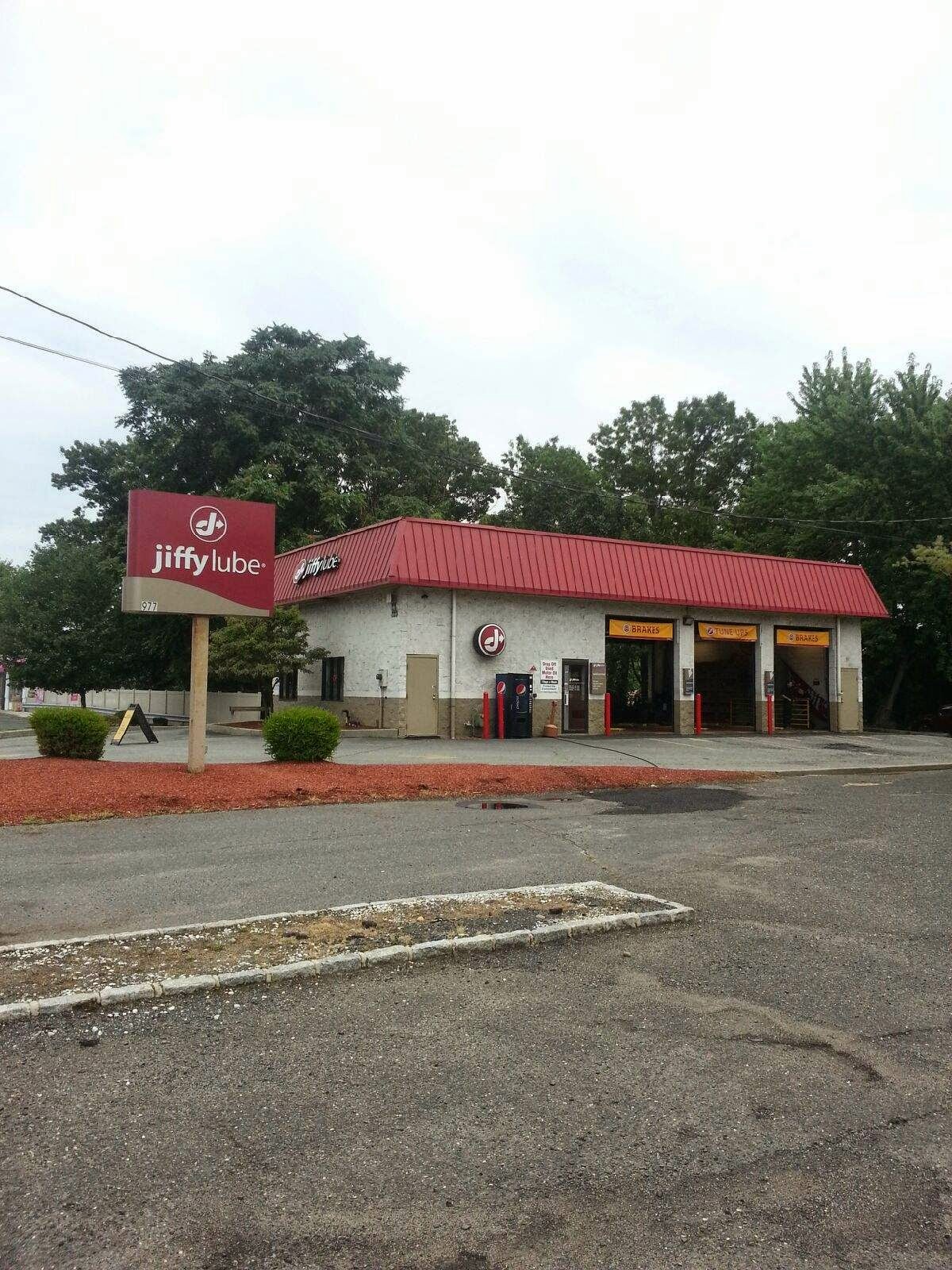 Photo of Jiffy Lube in South Amboy City, New Jersey, United States - 1 Picture of Point of interest, Establishment, Car repair