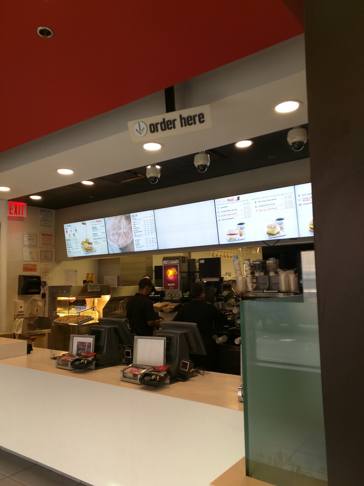 Photo of McDonald's in Hoboken City, New Jersey, United States - 1 Picture of Restaurant, Food, Point of interest, Establishment