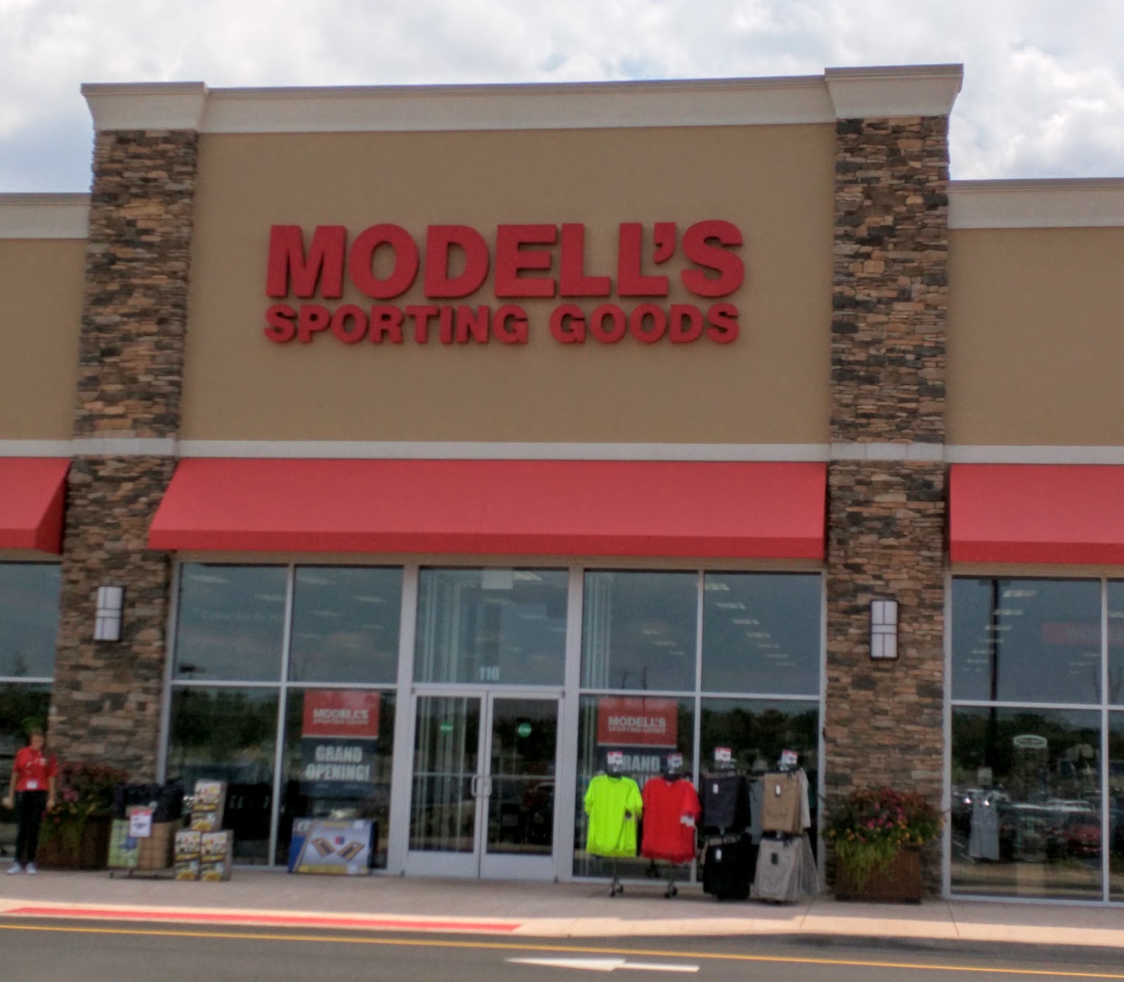 Photo of Modell's Sporting Goods in Clark City, New Jersey, United States - 1 Picture of Point of interest, Establishment, Store