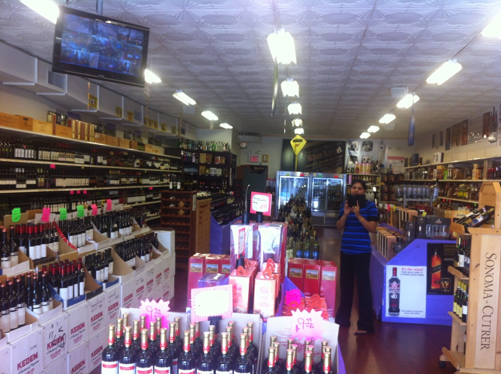 Photo of A to Z Liquors in Fresh Meadows City, New York, United States - 3 Picture of Point of interest, Establishment, Store, Liquor store