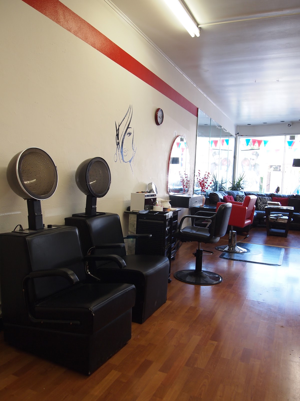 Photo of Susi Salon in Perth Amboy City, New Jersey, United States - 6 Picture of Point of interest, Establishment, Beauty salon