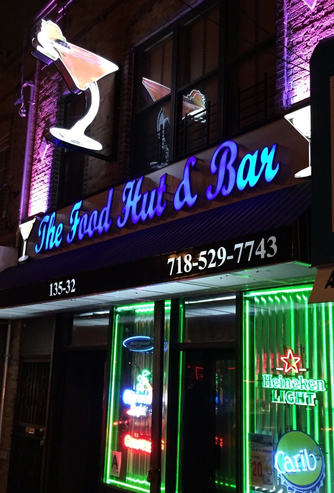 Photo of Food Hut in South Ozone Park City, New York, United States - 1 Picture of Restaurant, Food, Point of interest, Establishment, Bar