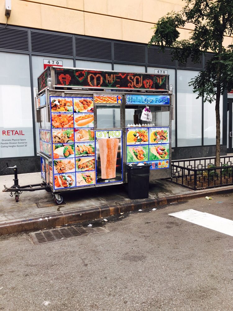 Photo of Halal Cart (food truck) in New York City, New York, United States - 1 Picture of Restaurant, Food, Point of interest, Establishment