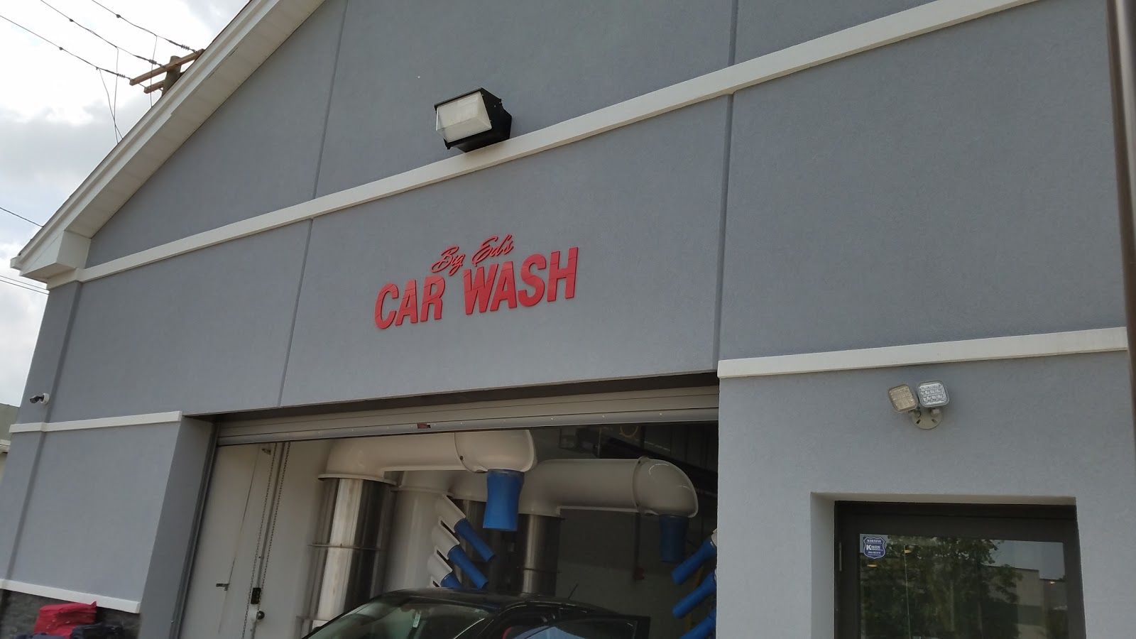 Photo of Big Ed's Car Wash in Fair Lawn City, New Jersey, United States - 2 Picture of Point of interest, Establishment, Car wash