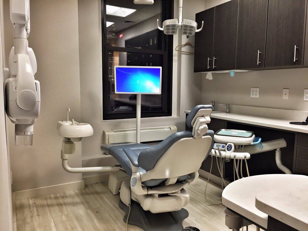 Photo of Midtown Cosmetic Dental in New York City, New York, United States - 1 Picture of Point of interest, Establishment, Health, Dentist