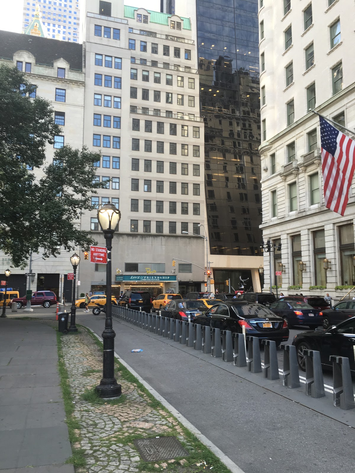 Photo of The Paris Theatre in New York City, New York, United States - 1 Picture of Point of interest, Establishment, Movie theater