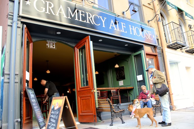 Photo of Gramercy Ale House in New York City, New York, United States - 2 Picture of Restaurant, Food, Point of interest, Establishment, Bar