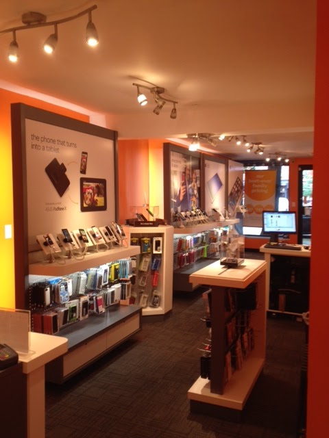 Photo of AT&T in New York City, New York, United States - 6 Picture of Point of interest, Establishment, Store