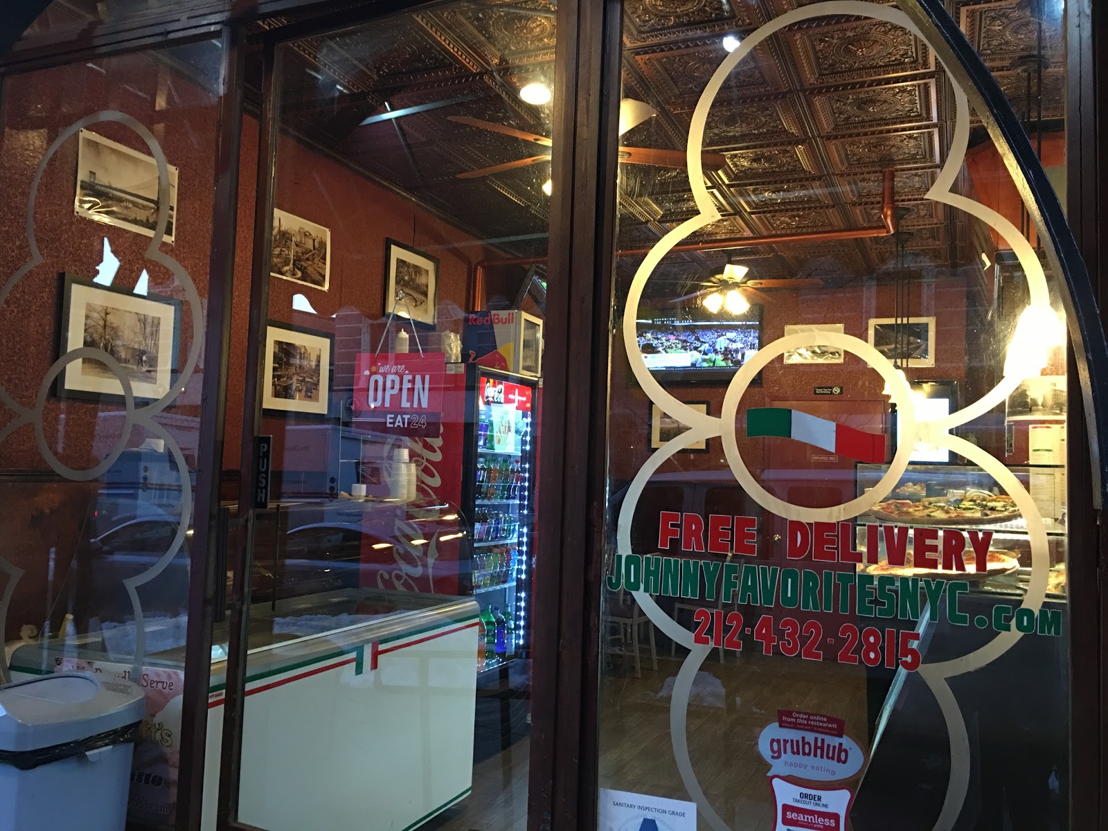 Photo of Johnny Favorites Pizzeria in New York City, New York, United States - 9 Picture of Restaurant, Food, Point of interest, Establishment