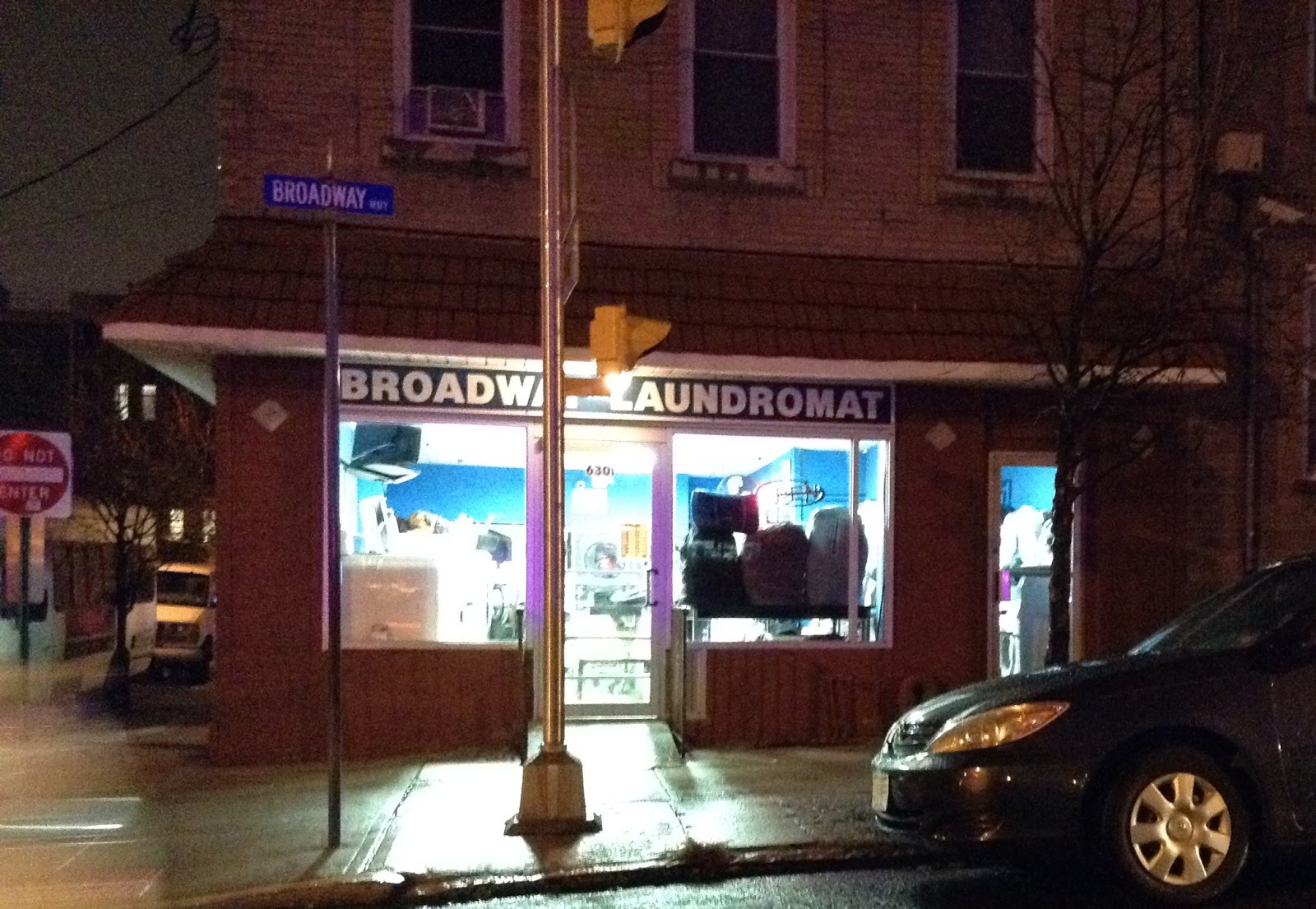 Photo of Broadway Laundromat in West New York City, New Jersey, United States - 1 Picture of Point of interest, Establishment, Laundry