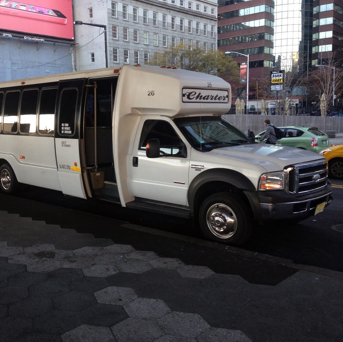 Photo of speedway bus lines in North Bergen City, New Jersey, United States - 1 Picture of Point of interest, Establishment, Travel agency