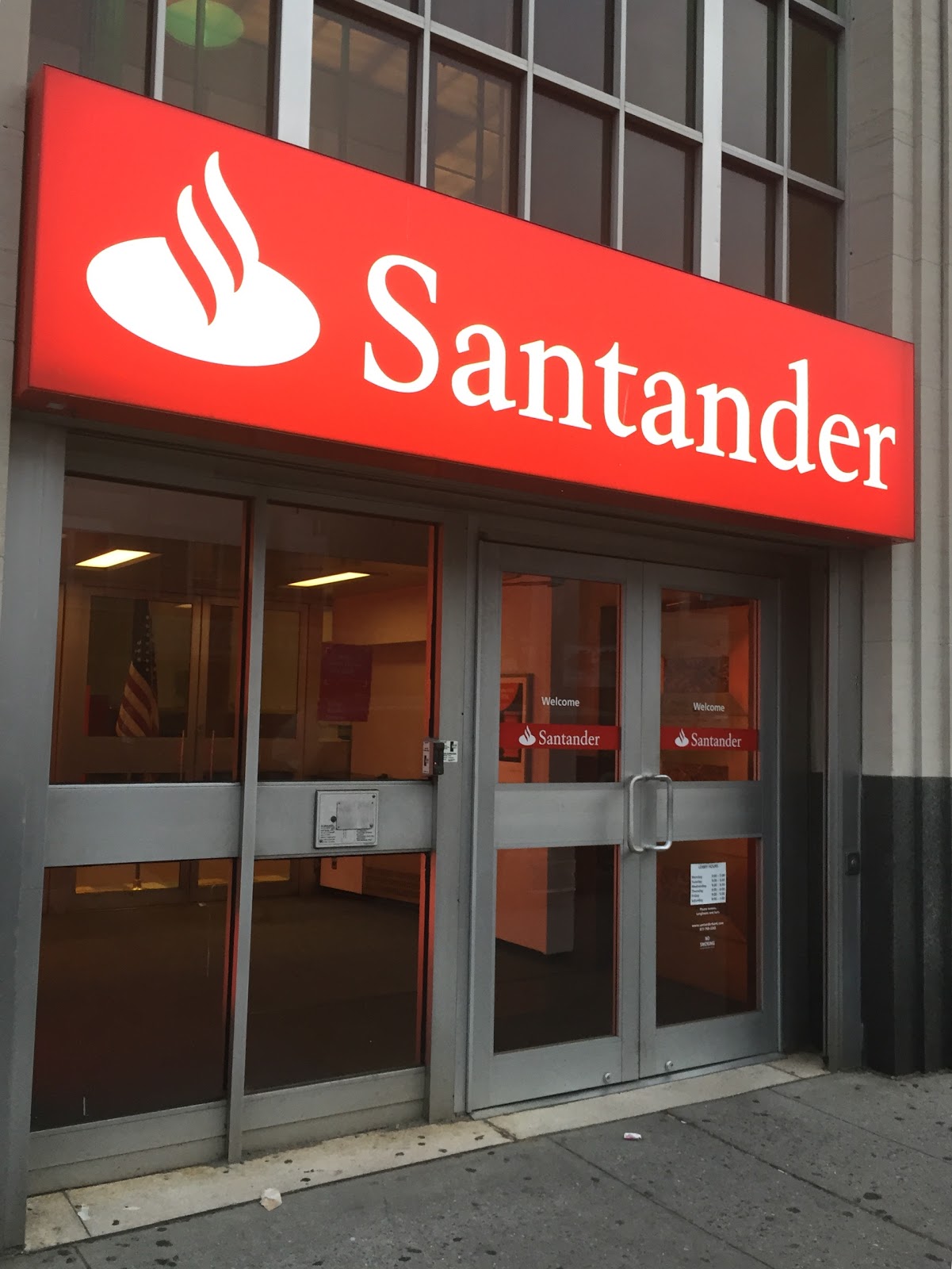 Photo of Santander Bank in Kings County City, New York, United States - 2 Picture of Point of interest, Establishment, Finance, Atm, Bank