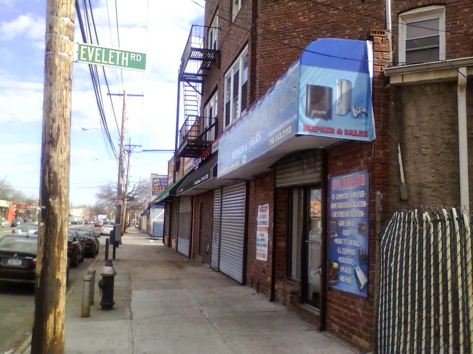 Photo of New Shack Electronics in Jamaica City, New York, United States - 2 Picture of Point of interest, Establishment, Store, Electronics store