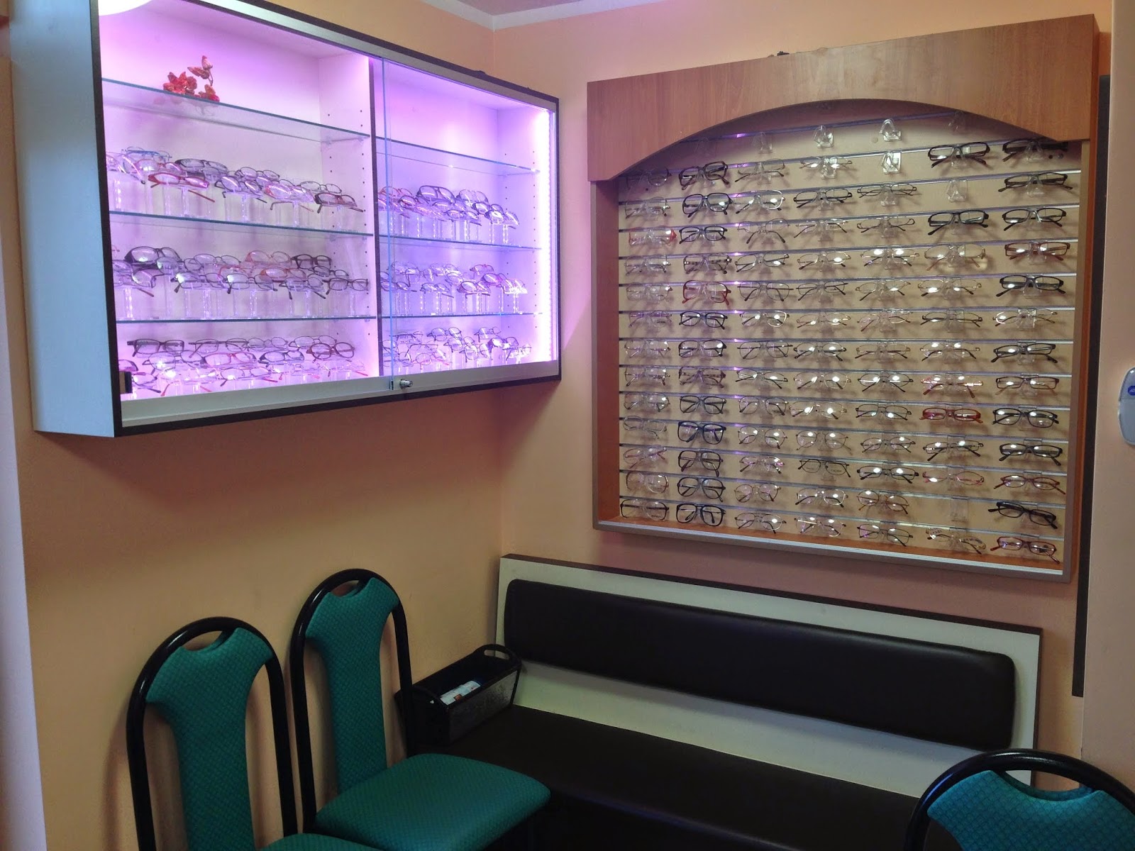 Photo of Euro-Optica Eyewear - Dr. Natalya Malakova in Queens City, New York, United States - 2 Picture of Point of interest, Establishment, Health, Doctor