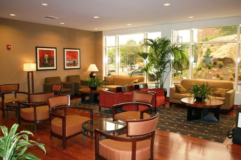 Photo of Hampton Inn New York - LaGuardia Airport in East Elmhurst City, New York, United States - 2 Picture of Point of interest, Establishment, Lodging