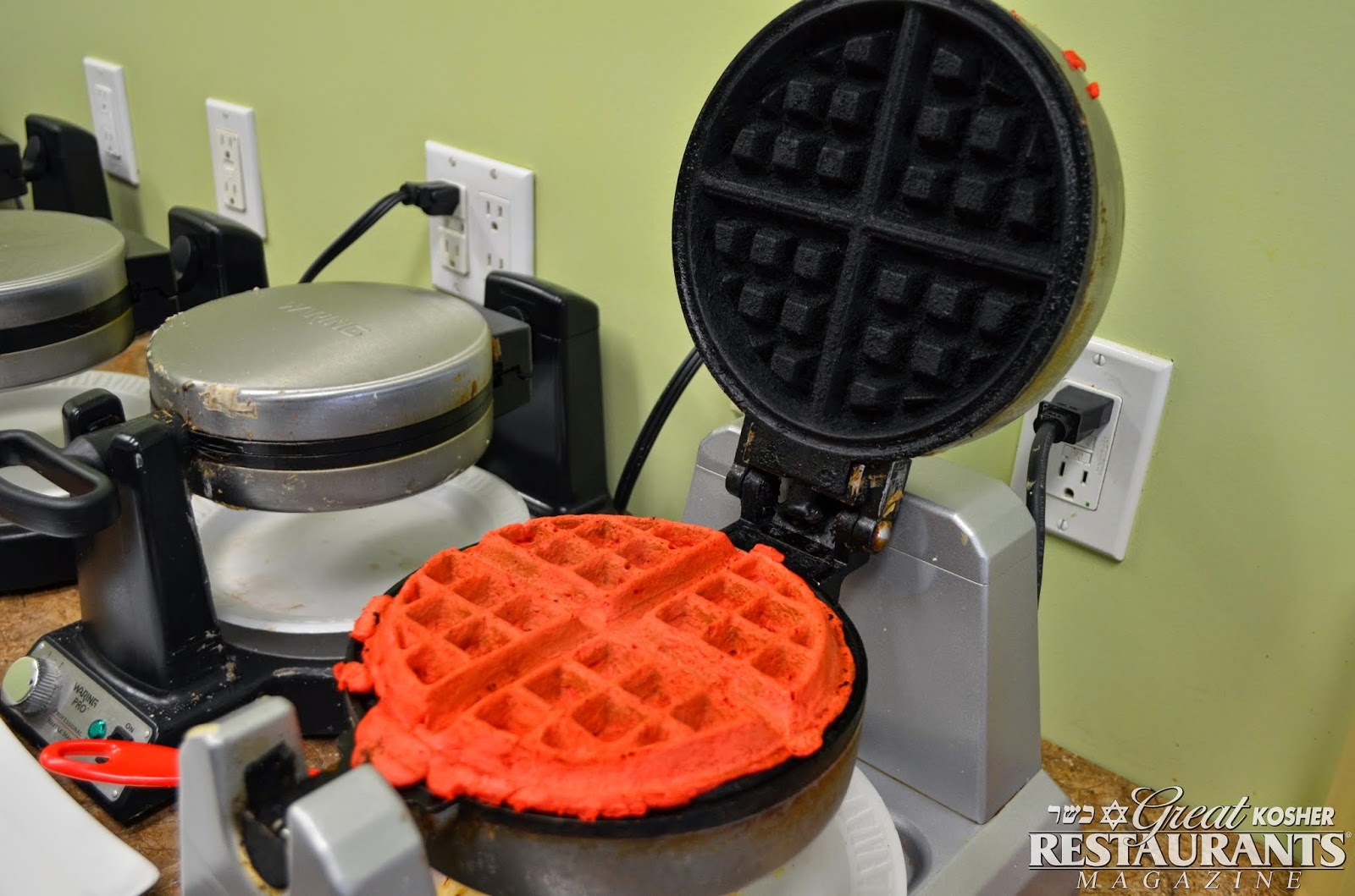 Photo of Waffelino - The Waffle Bar in Lawrence City, New York, United States - 3 Picture of Restaurant, Food, Point of interest, Establishment, Store, Meal delivery, Grocery or supermarket, Cafe, Bar