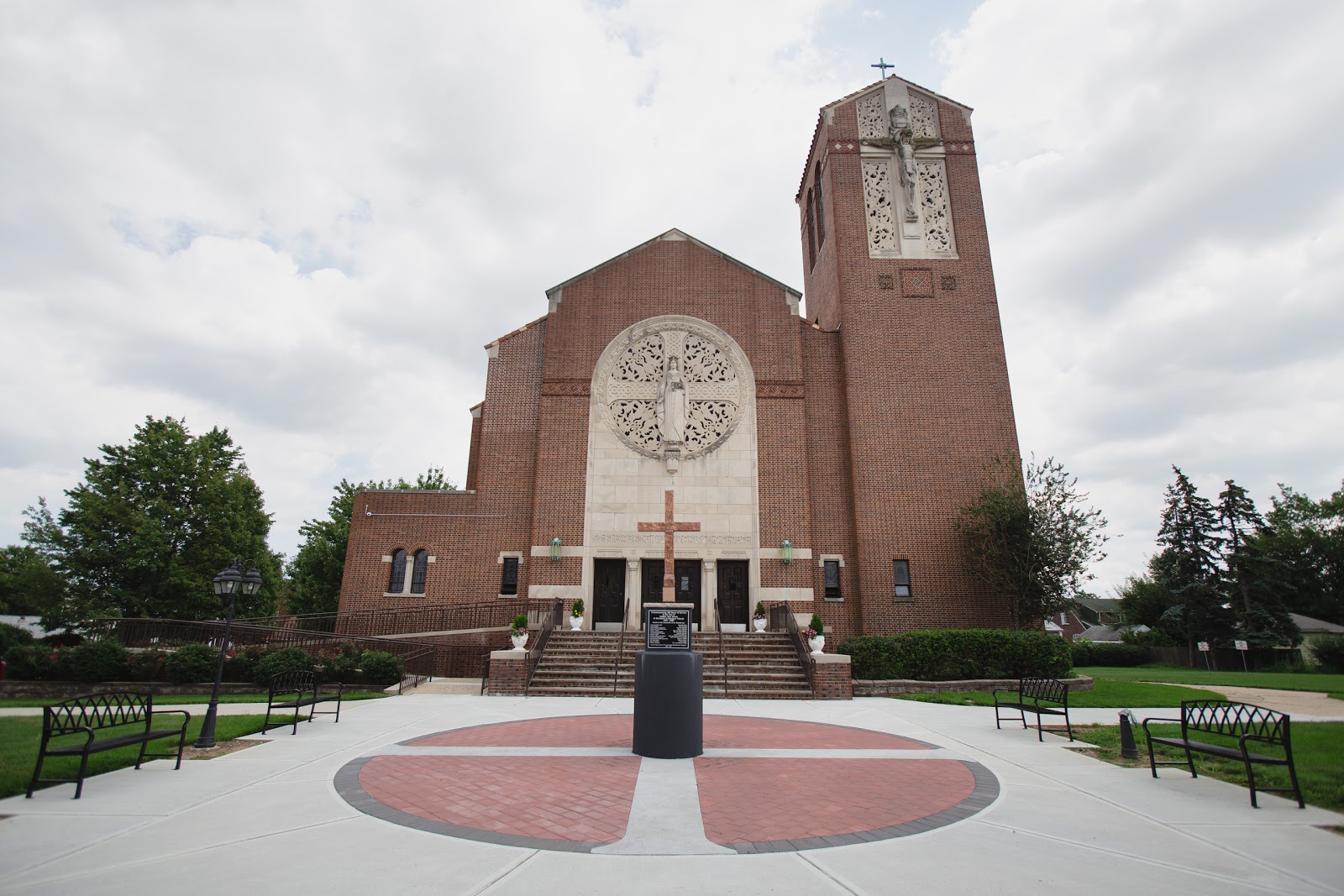 Photo of St Elizabeth Church in Linden City, New Jersey, United States - 2 Picture of Point of interest, Establishment, Church, Place of worship