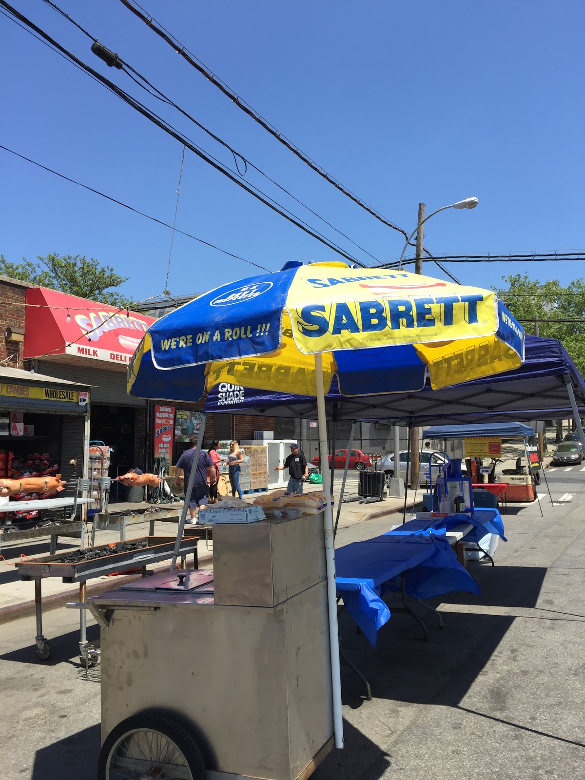 Photo of A1 Food Distributors, LLC. in Bronx City, New York, United States - 3 Picture of Restaurant, Food, Point of interest, Establishment, Store, Meal takeaway, Grocery or supermarket