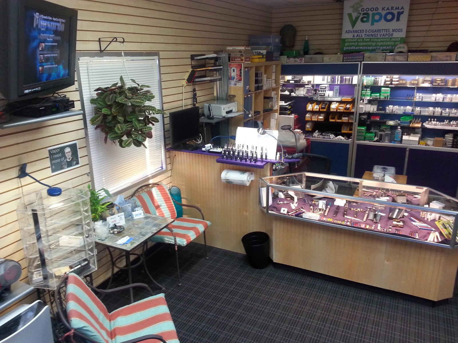 Photo of Good Karma Vapor in Fair Lawn City, New Jersey, United States - 3 Picture of Point of interest, Establishment, Store, Electronics store
