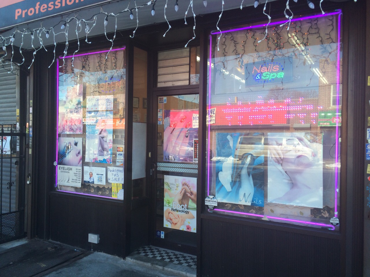 Photo of Black Pearl Nail Spa & Hair Salon in Kings County City, New York, United States - 4 Picture of Point of interest, Establishment, Spa, Beauty salon, Hair care
