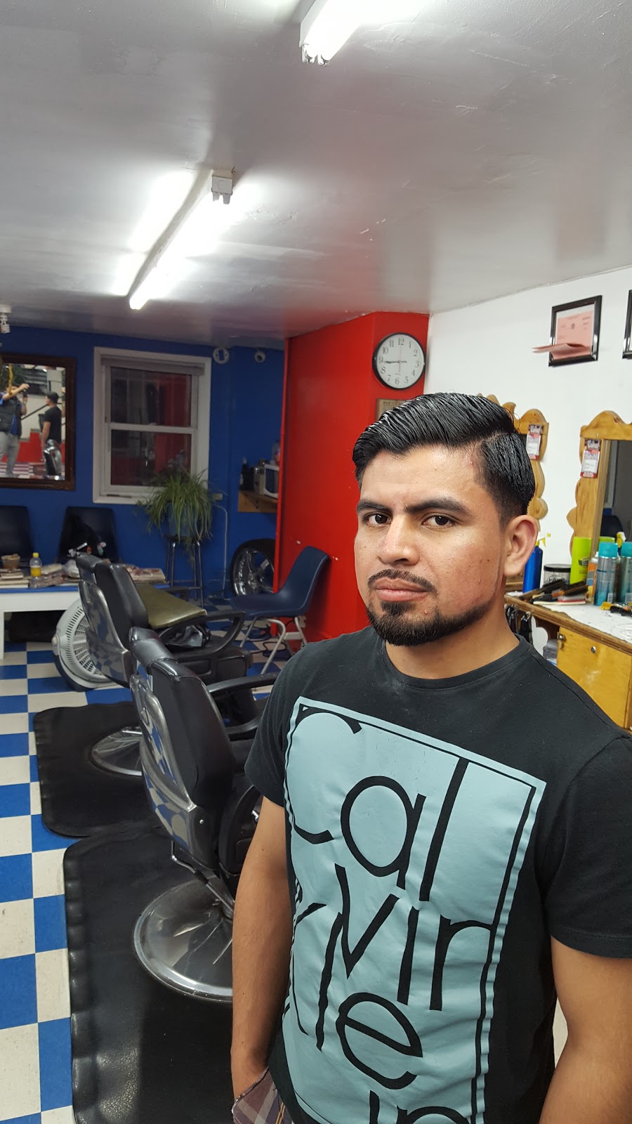 Photo of Los Boricuas Barbershop in Bronx City, New York, United States - 4 Picture of Point of interest, Establishment, Health, Hair care