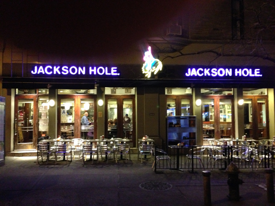 Photo of Jackson Hole in New York City, New York, United States - 4 Picture of Restaurant, Food, Point of interest, Establishment, Store, Bar