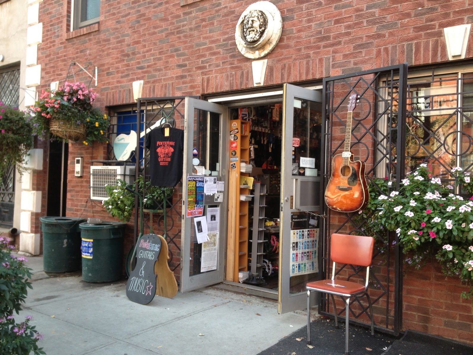 Photo of Pentatonic Guitars in Brooklyn City, New York, United States - 1 Picture of Point of interest, Establishment, Store