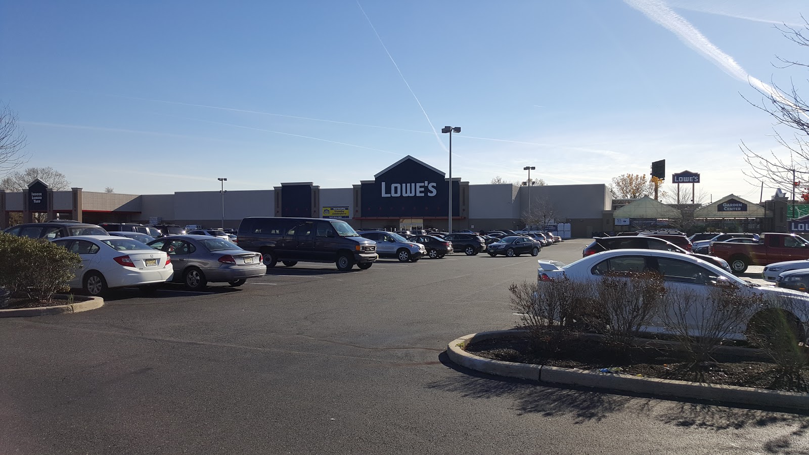Photo of Lowe's Home Improvement in Paterson City, New Jersey, United States - 1 Picture of Point of interest, Establishment, Store, Home goods store, Furniture store, Hardware store