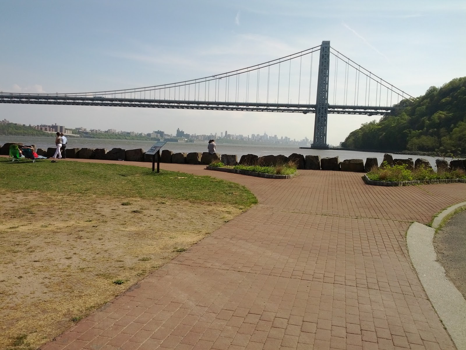 Photo of Ross Dock Picnic Area in Fort Lee City, New Jersey, United States - 4 Picture of Point of interest, Establishment